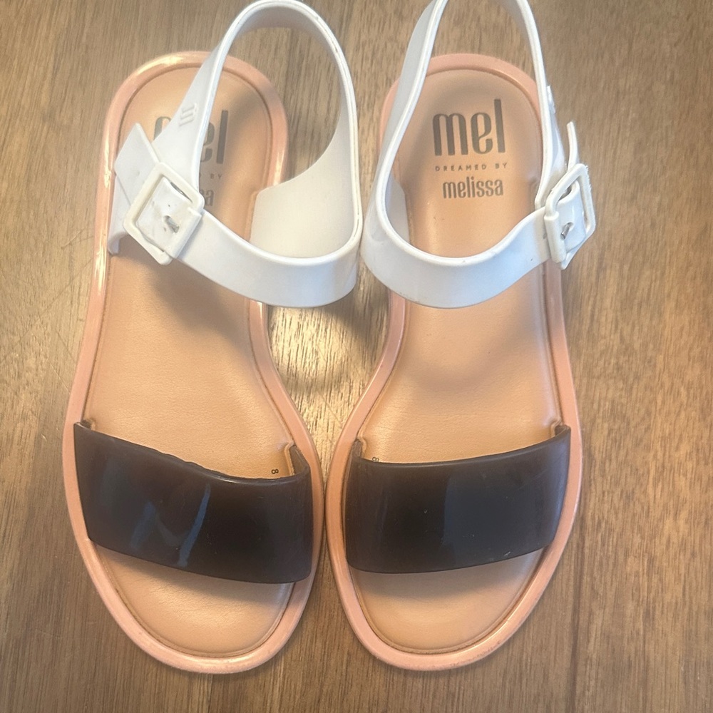 Mel by Melissa Kids Sandals - White and Black with Pink Sole
